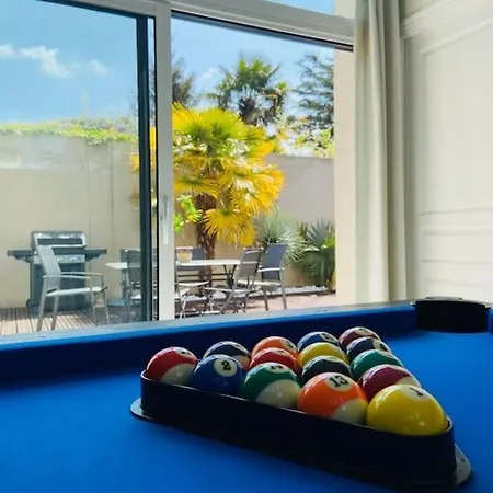 Scorfel Lodge, Matisse, & Terrasse